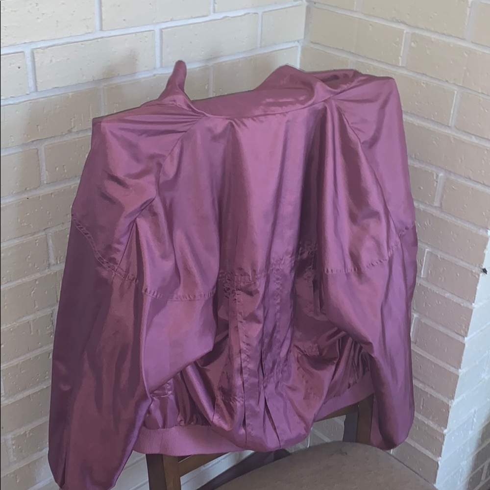 Windbreaker jacket, Addis’s